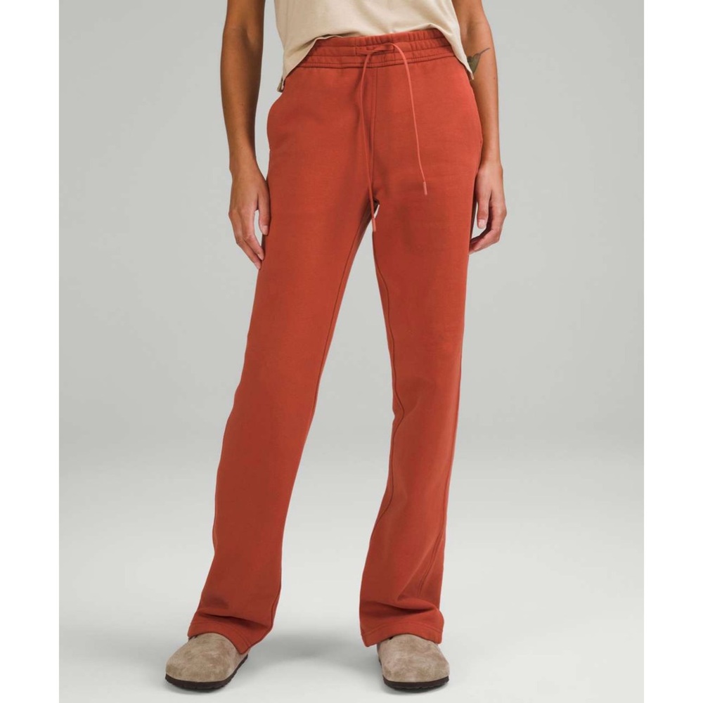 Lululemon Loungeful Straight Leg Pant Red Rock Size 4 NWOT!